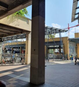 Oszlop festés és oldalfali szigetelés (7 kép)